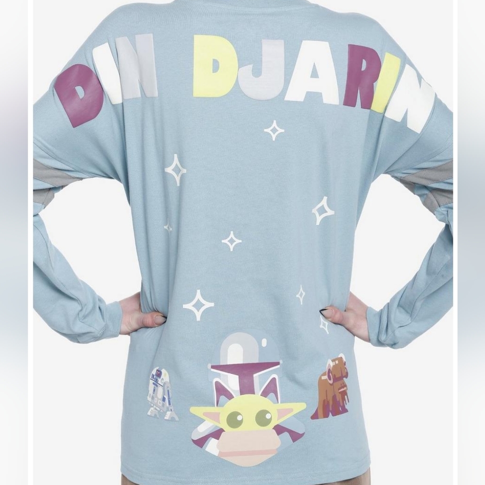 NWT Her Universe Star Wars The Mandalorian Din Djarin Girls Athletic Jersey Smal